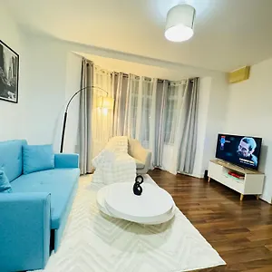 Apartment Cozy With Free Parking, Southampton